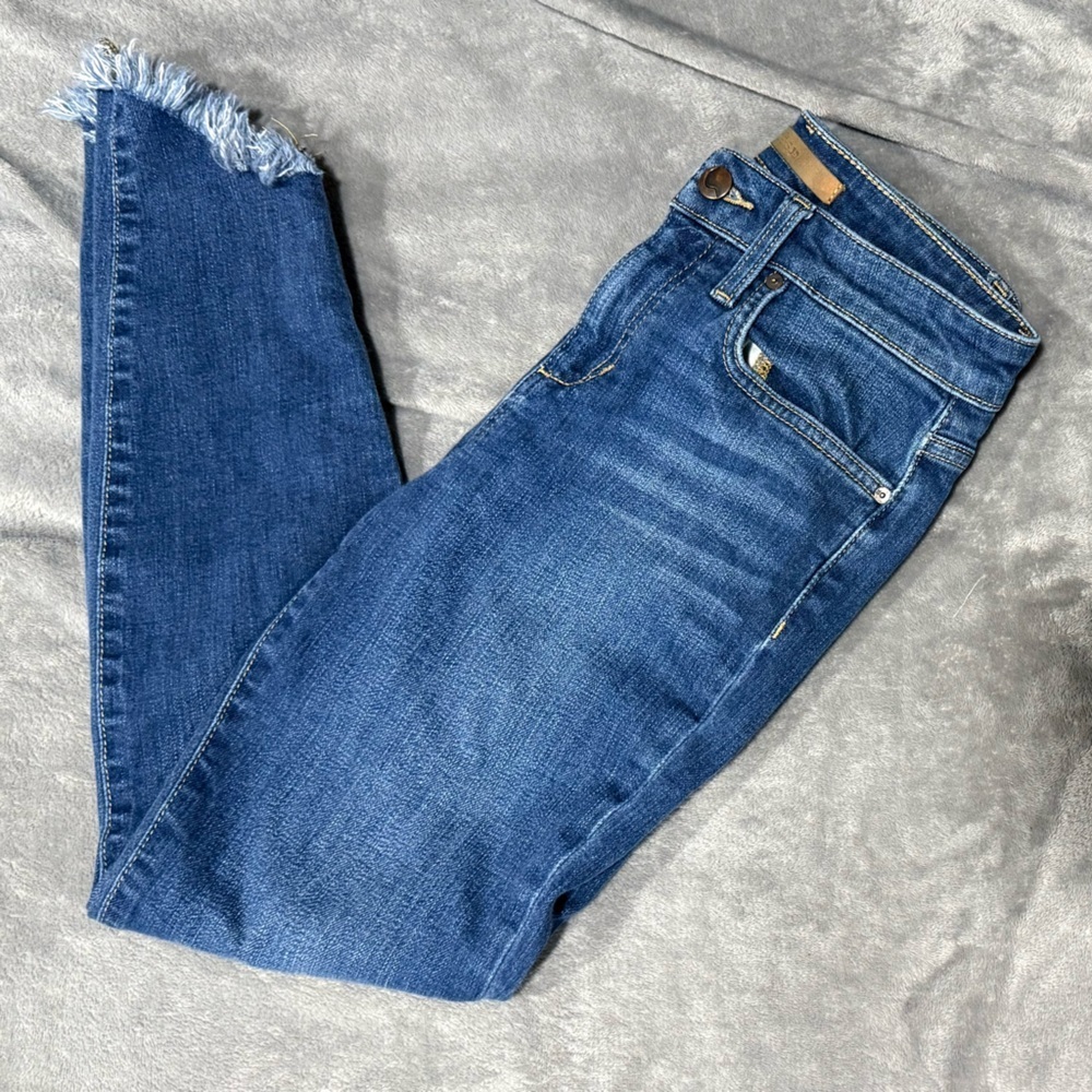 ~Joes The Icon Mid Rise Skinny Ankle Jean